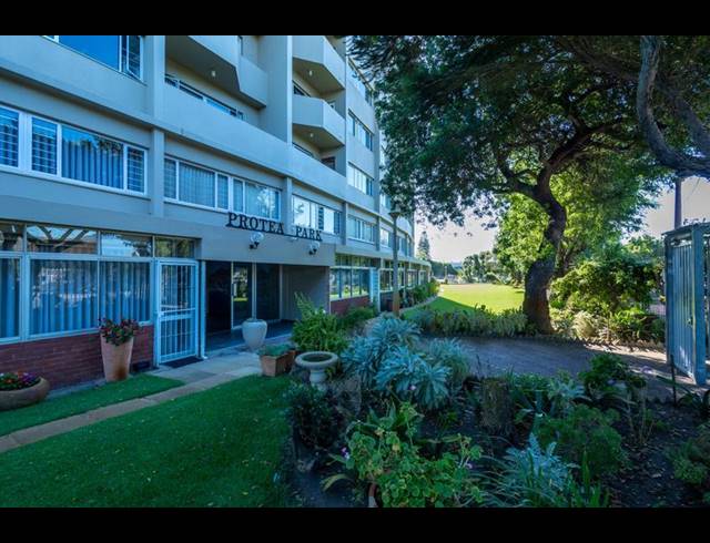 2 BEDROOM DUPLEX FOR SALE IN PAROW NORTH